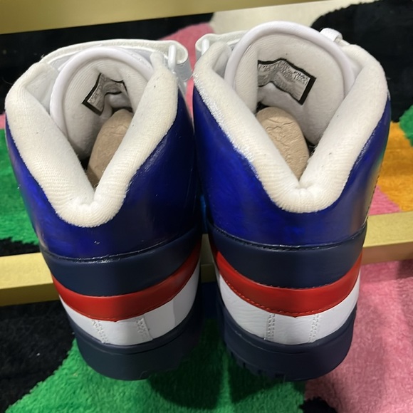 Brand new shoes for men custom made with thermal paint - Picture 5 of 9